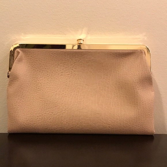 Unique Evening Clutch - Picture 1 of 4